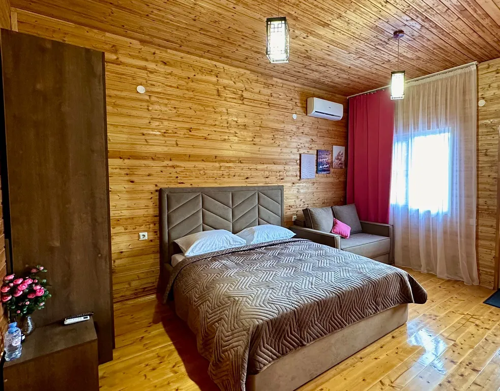 Коттедж Кипарис