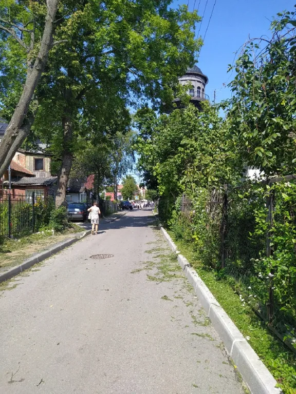 Квартира-студия с отдельным входом с парковкой