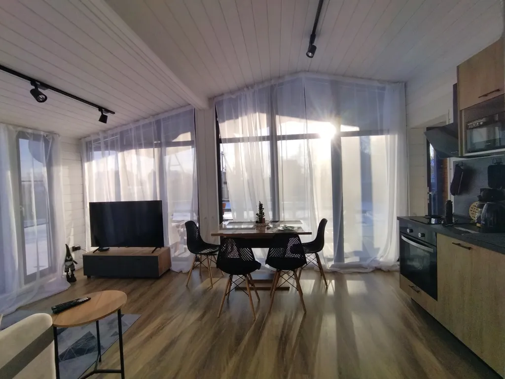 Коттедж Уютный новый дом напротив крепости Орешек — им. Морозова