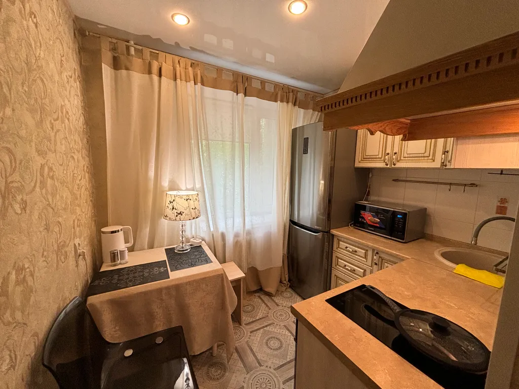 2-комнатная в доме Актера