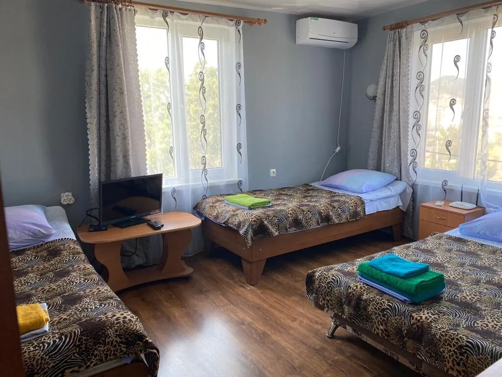 Коттедж для любителей тихого отдыха — аренда посуточно в Судак