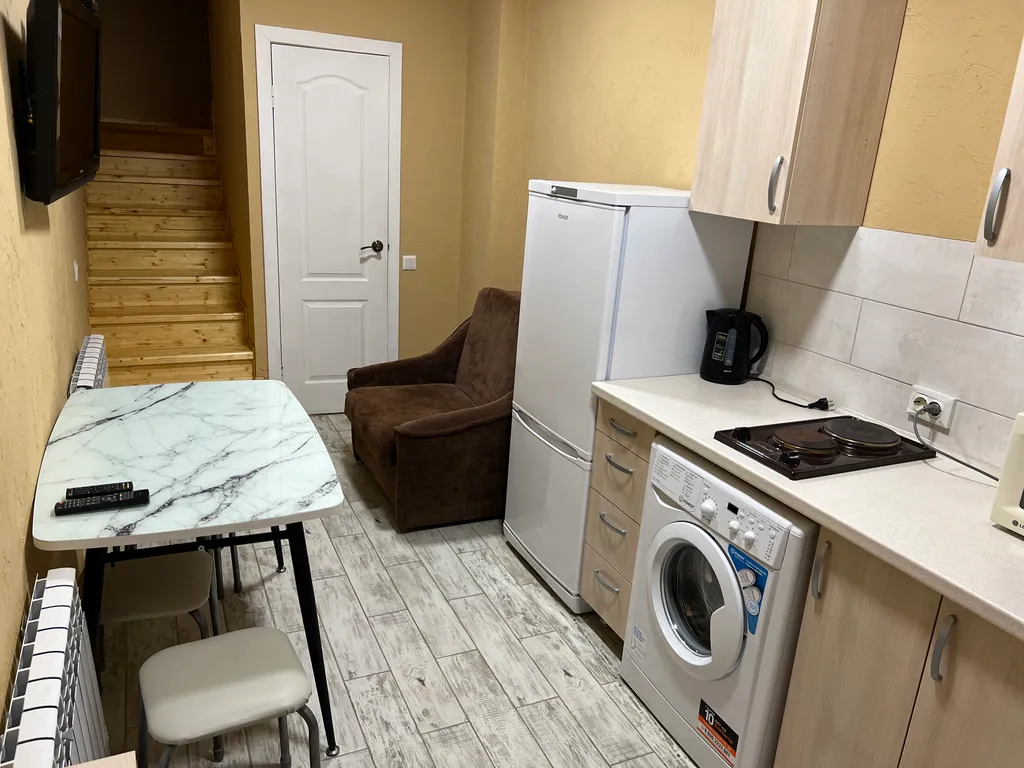 Коттедж Домик два этажа возле моря — аренда посуточно в Евпатория