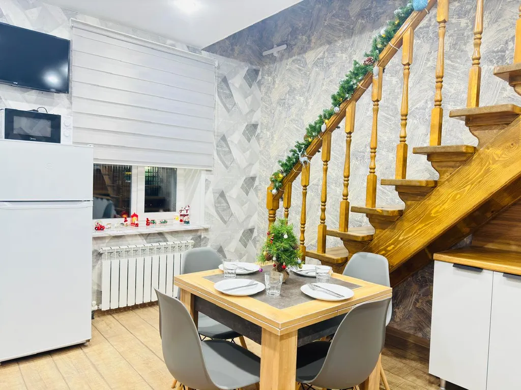 Апартаменты двухуровневые однокомнатные с кухней (апарт 5)