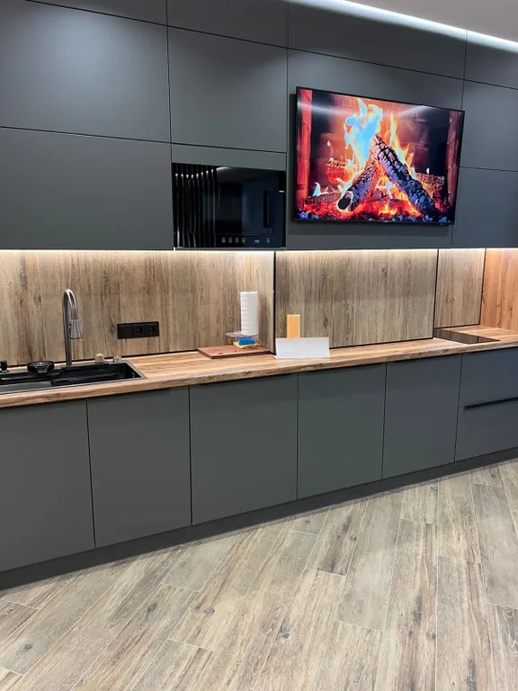 Апартамент с видом на горы