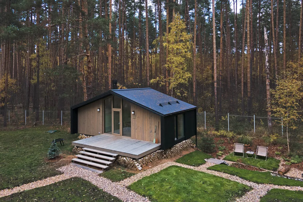 Уютный домик в сосновом бору