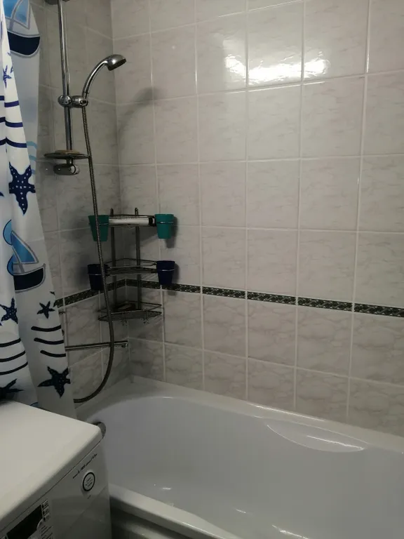 Квартира в центре Нивы, рядом магазины и дом культуры