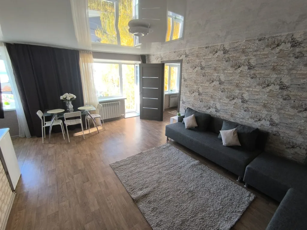 Квартира с видом на Тагильскую лагуну