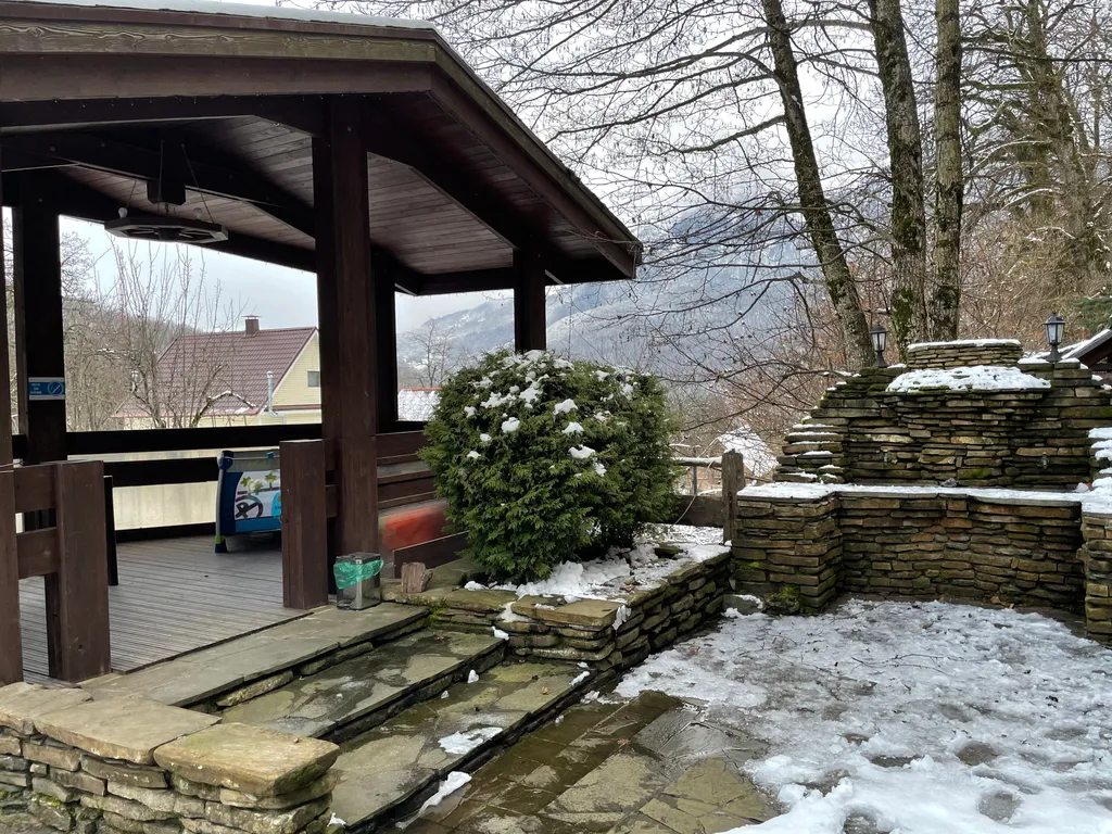 2-комнатный апартамент с видом на Аигбу