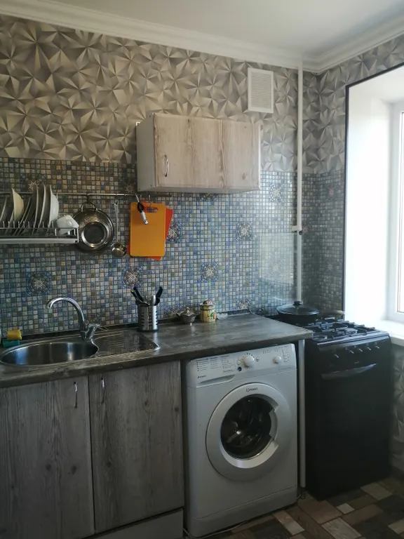 Чистая, просторная 3-комнатная квартира в престижном районе города