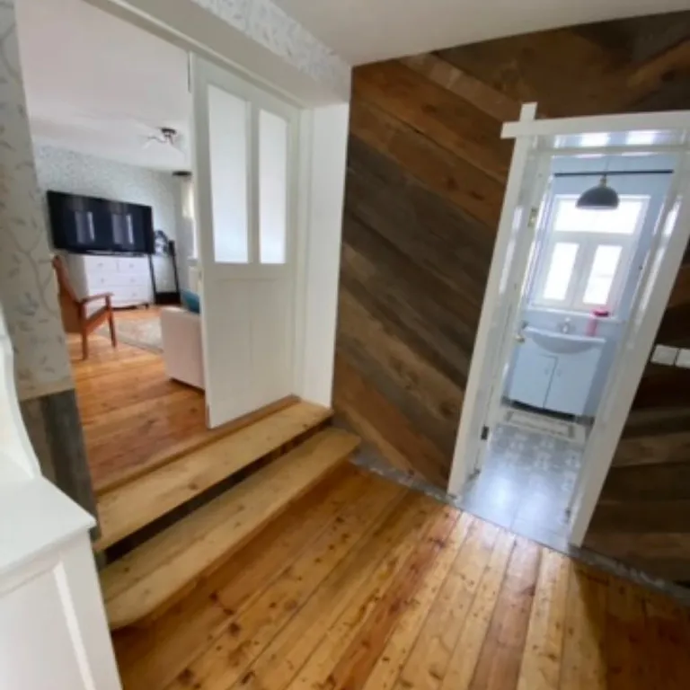 Домик в лотосах (Основной дом)