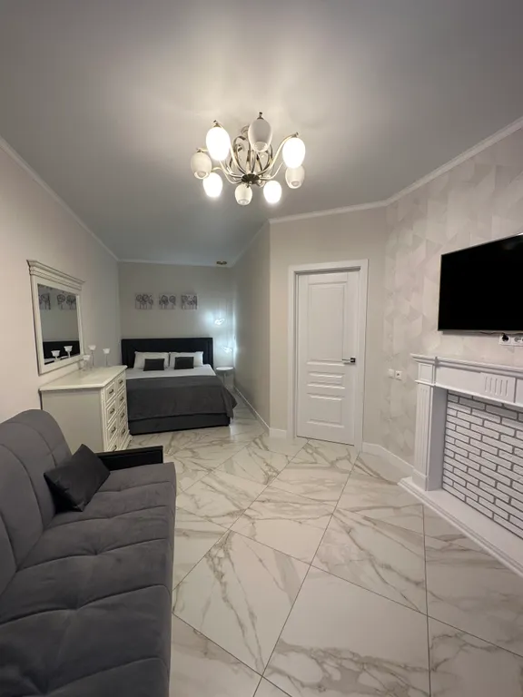 Шикарная квартира с камином в  300 метрах от пляжа