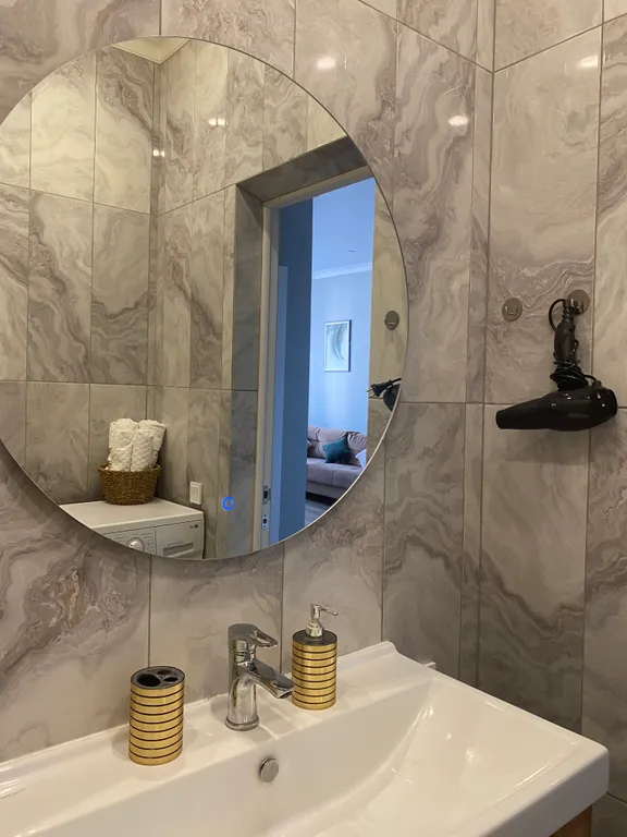 Яркая и красивая квартира рядом с Expo