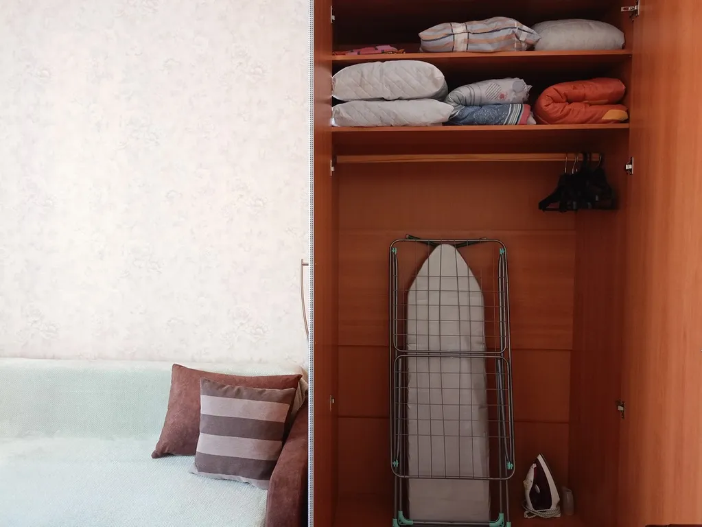 Квартира рядом с БАМиЖТ, Светофор и ЖД больницей