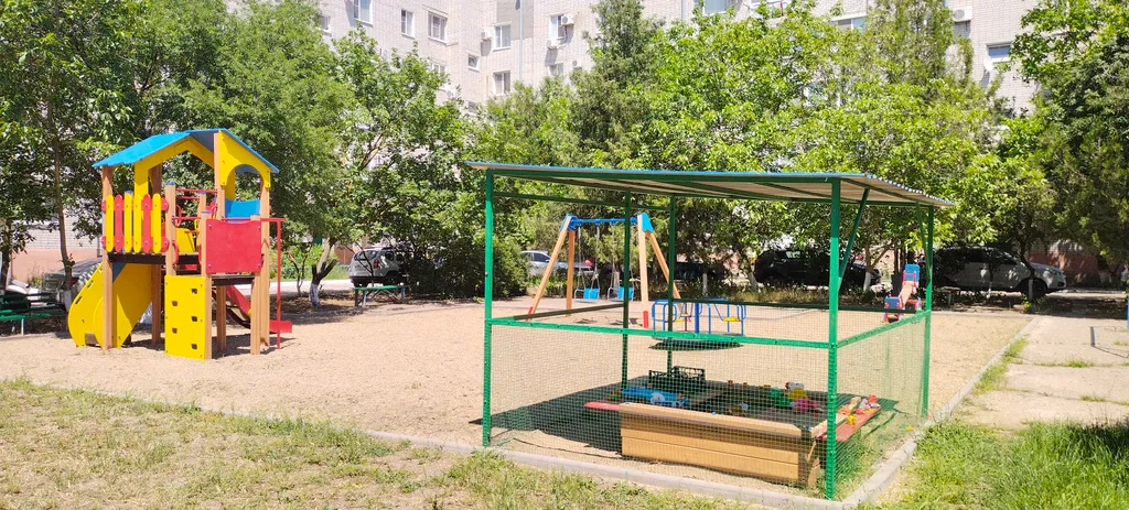 Квартира Уютная 2-х комнатная квартира на 1-м этаже — Ейск