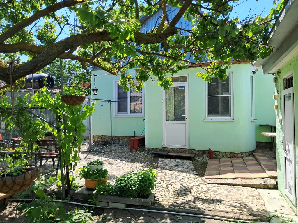 Коттедж 3-комнатный Дом — аренда посуточно в Тамань