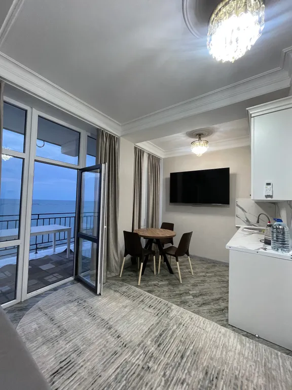 Уютная квартира с шикарным видом на море