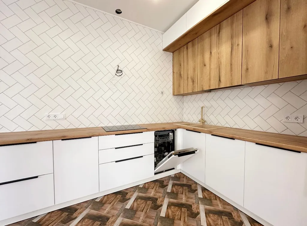 Современный коттедж вблизи дома