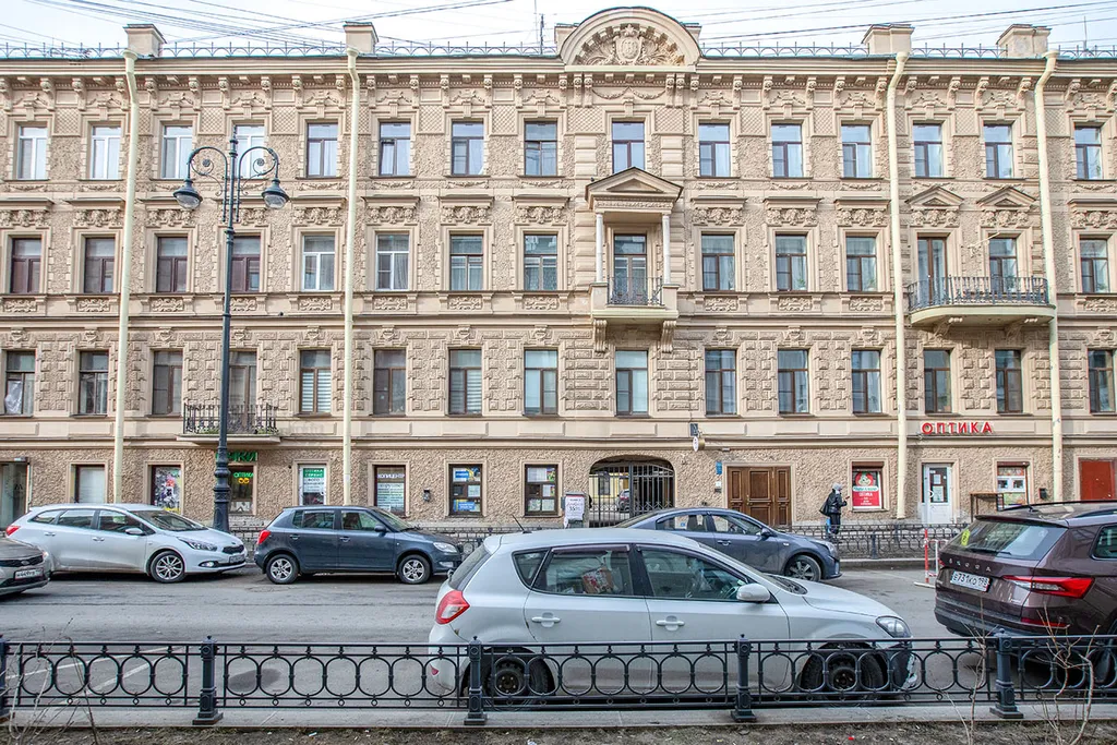 Уникальная студия на лучшей улице Санкт-Петербурга