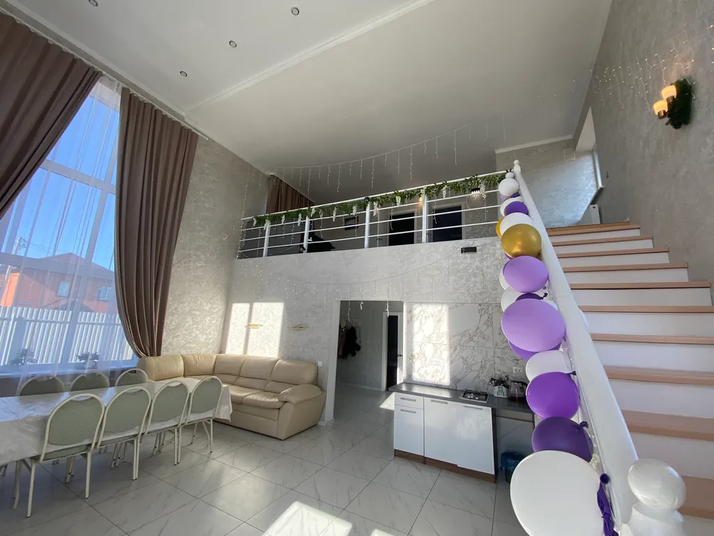 Коттедж Sun House