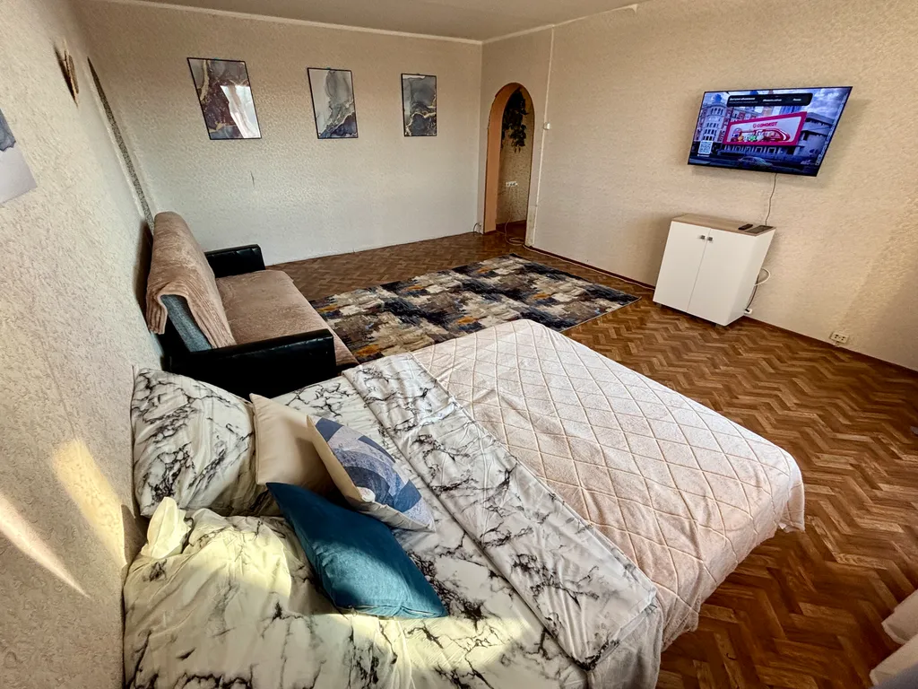 Трёхкомнатная квартира в Калининце