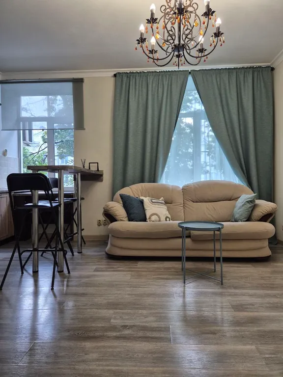 Квартира Добро пожаловать в уютную квартиру на Уралмаше — аренда посуточно в Екатеринбург