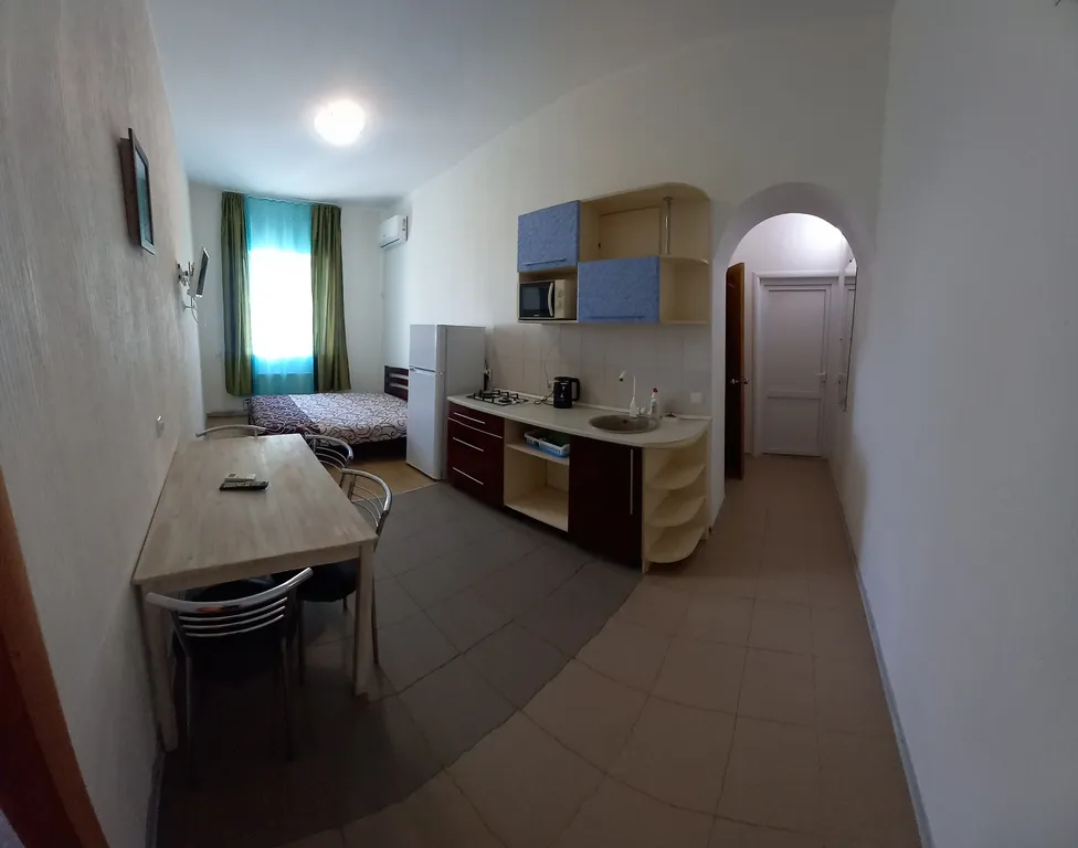 Комфортная комната рядом с морем для семьи