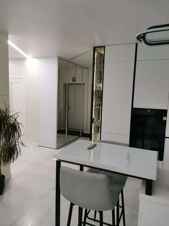 Новая 2-комнатная квартира в самом центре города