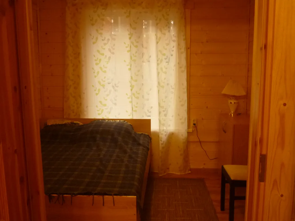 Коттедж на берегу озера