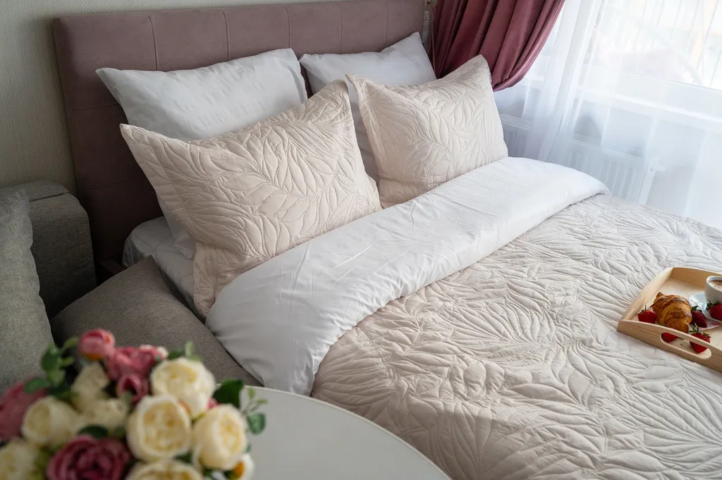 Студия у моря с бассейном на территории. Каравелла 112