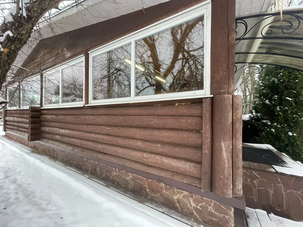 Коттедж с баней и бассейном - купелью на 8 человека Леноблости