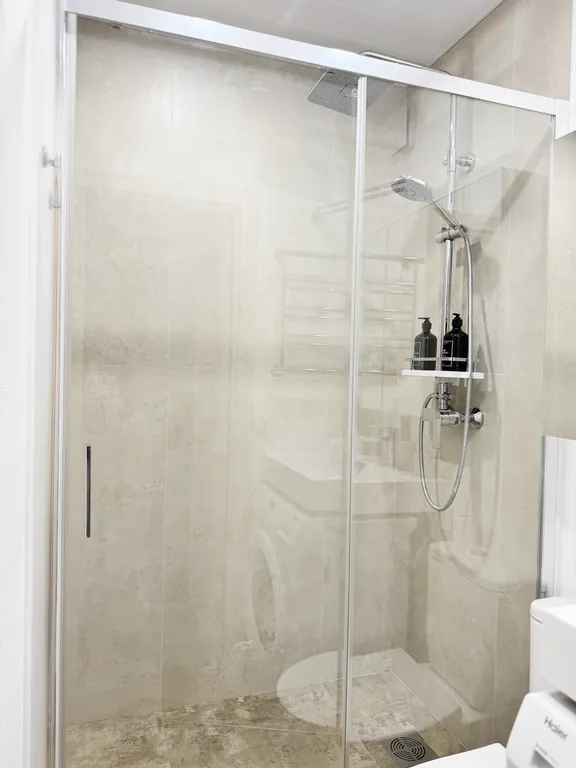 Квартира Светлая квартира с новым ремонтом и кондиционером в центре у метро — Москва