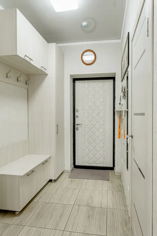 Квартира First Первый ApartmensУютная светлая квартира в элитном районе города — Мирное