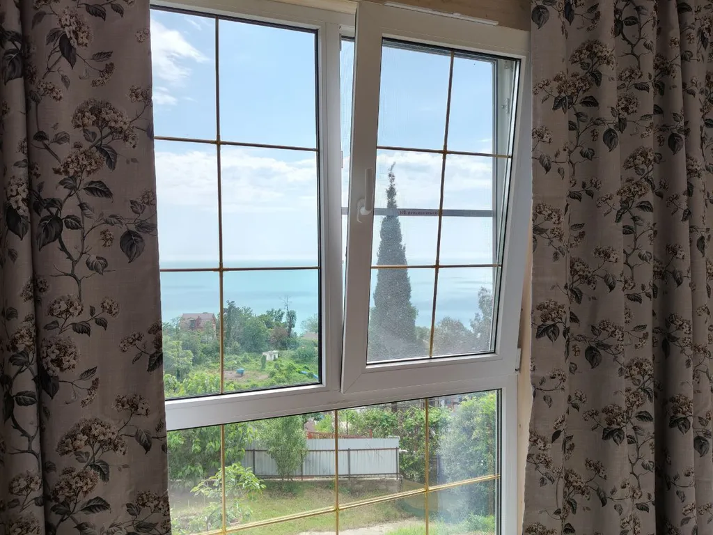 Уютный дом с видом на море