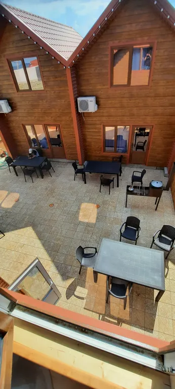 Домик на берегу моря