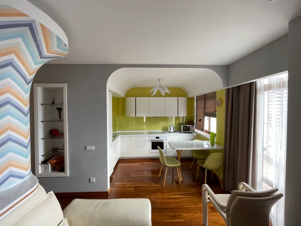 Большая квартира в центре ЖК Лотос с видом на море и горы