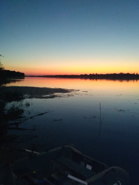 Деревенский дом на реке Оке рядом с родиной Есенина