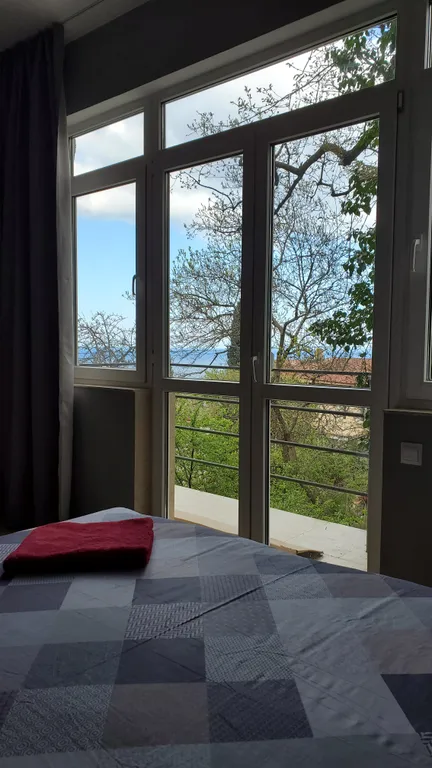 Апартаменты с балконом