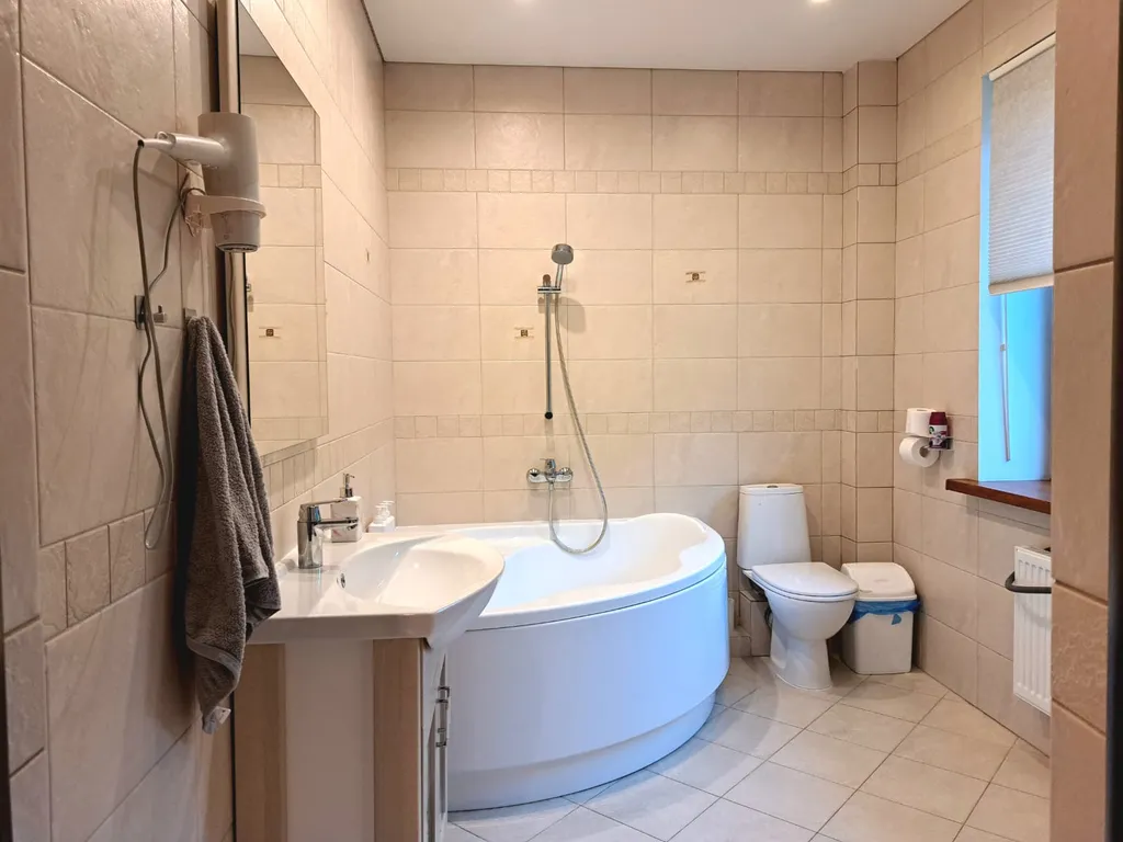 4-комнатный Дом