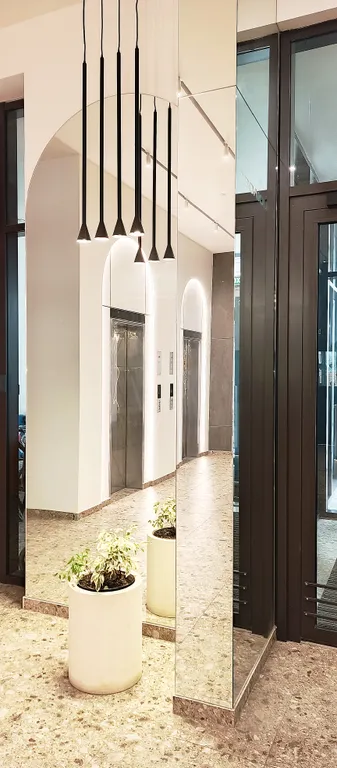 Светлая евродвухкомнатная в самом центре