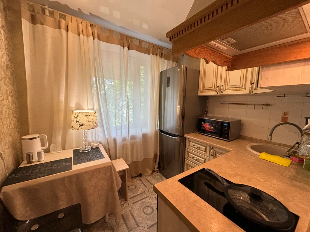 2-комнатная в доме Актера