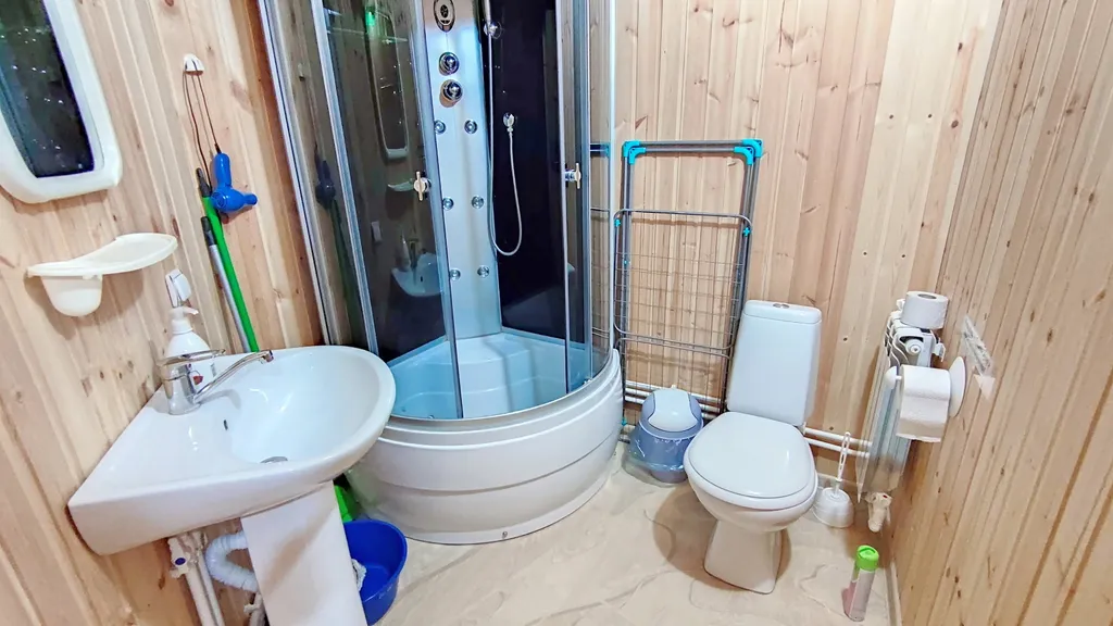 Сиреневые апартаменты полулюкс с 2 спальнями, кондиционером, кухней