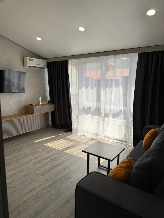 Коттедж Домик у моря — Головинка