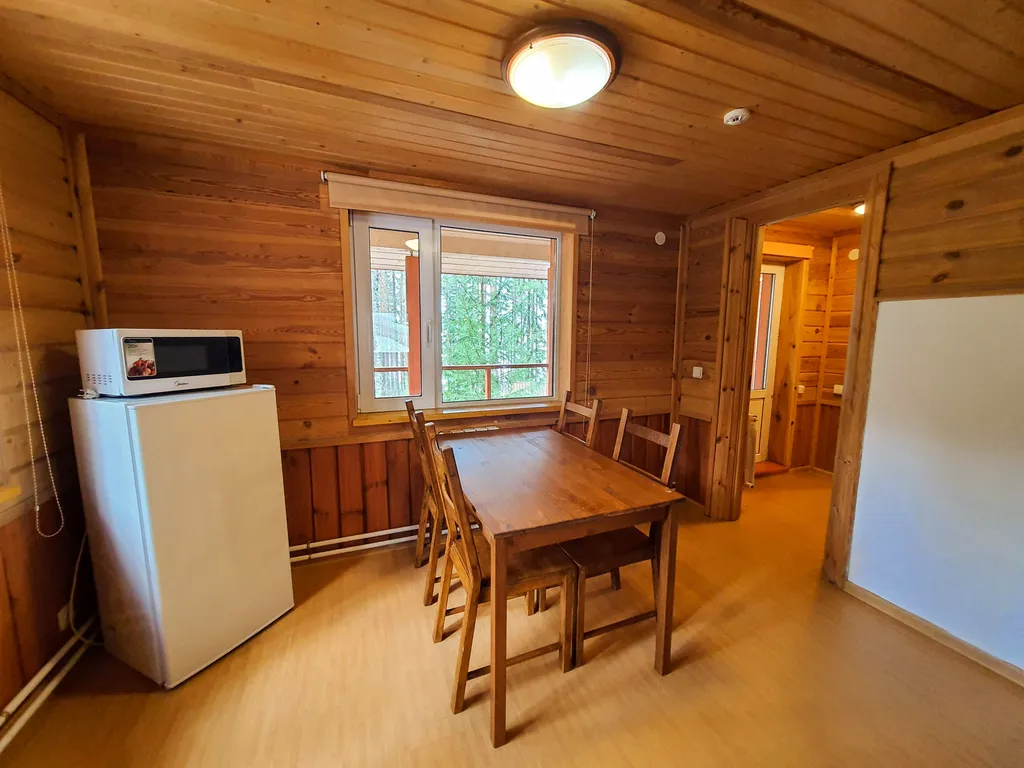 Шестиместный коттедж с сауной Денисов мыс, Карелия