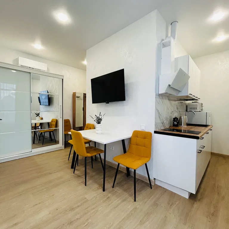 Квартира ЖК Арт Лайт Сити апартаменты с отдельной спальней — Сириус