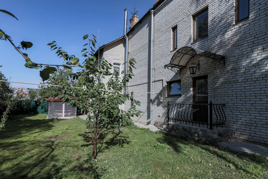 5-комнатный Дом