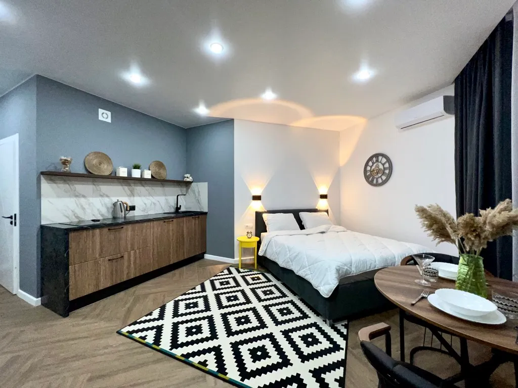 Новая дизайнерская студия в центре