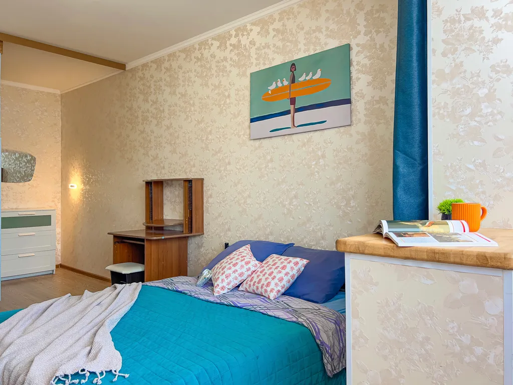 Уютная свежая квартира возле метро Коммунарка !