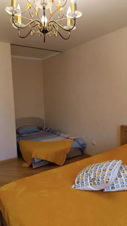 Квартира у озера с террасой