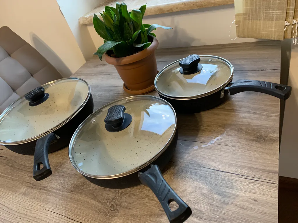 City central apartment Wood room