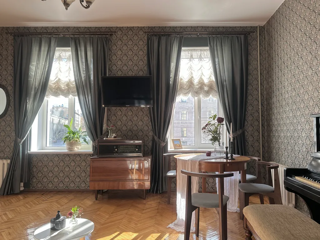 Квартира Квартира Театральная Гостинная на Казанской — Санкт-Петербург